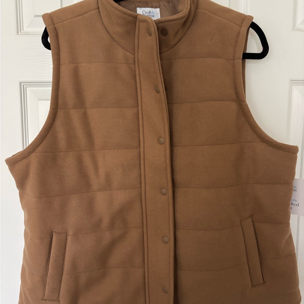 Women’s Croft & Barrow NWT Camel Quilted Vest XXL